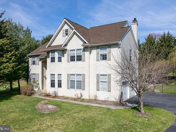 7 Wiscoy Pl, Avondale, PA 19311