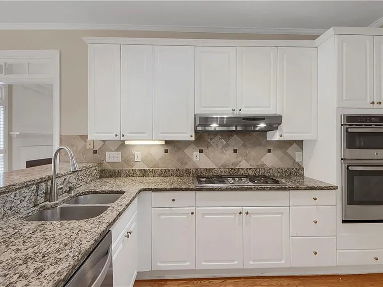 312 Declaire Way NE — Photo 11