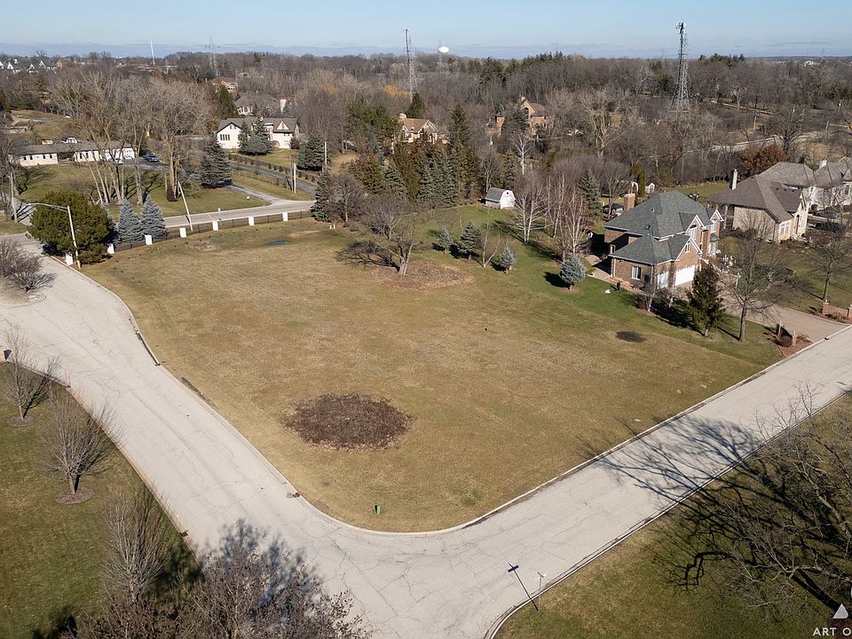1st image of 14755 Fox Hollow Ln