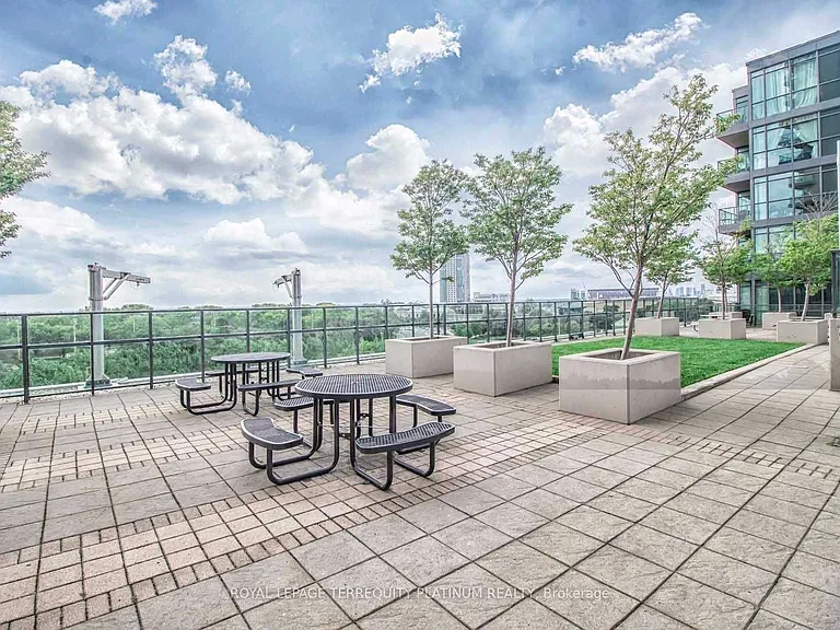 231 Fort York Blvd #628 — Photo 11