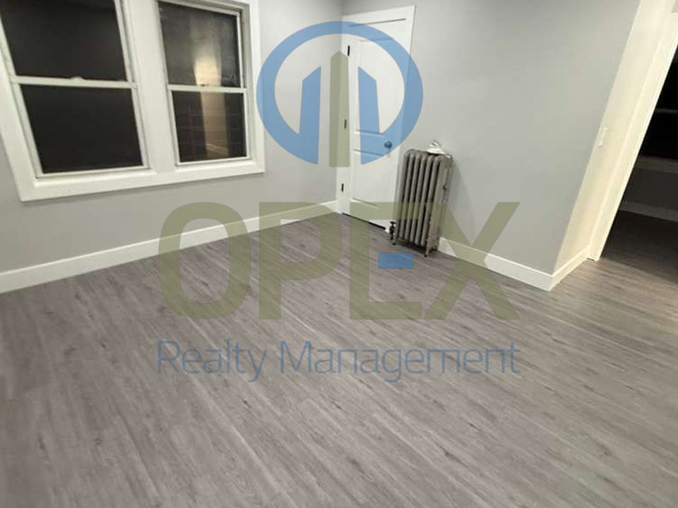 1st image of 94-96 W End Ave #3
