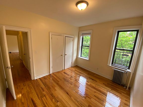 5th image of 317 Fairmount Ave #36
