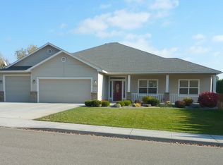 3103 Road 70 Pl, Pasco, WA 99301