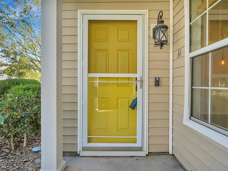 14 Ashleigh Ln — Photo 4