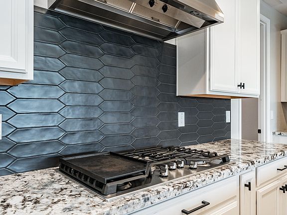 4th image of 20870 E SPARROW Drive