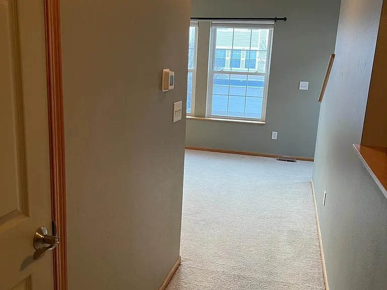 1223 SE Village View Ln — Photo 4