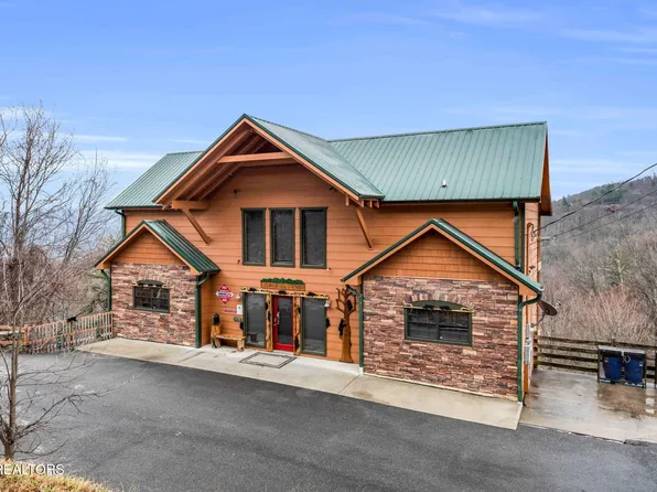 1173 Ski View Dr, Gatlinburg, TN 37738