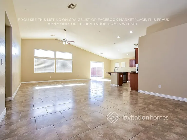 3832 Goldfield St — Photo 4