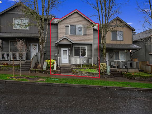 3rd image of 38549 Cascadia Village Dr