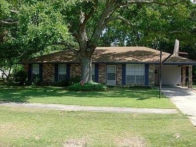 1st image of 7147 Walker Dr