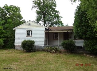 3258 Homers Gap Rd, Altoona, PA 16601