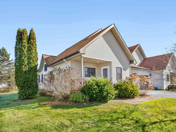 33 A Jersey Court, Morristown, VT 05661