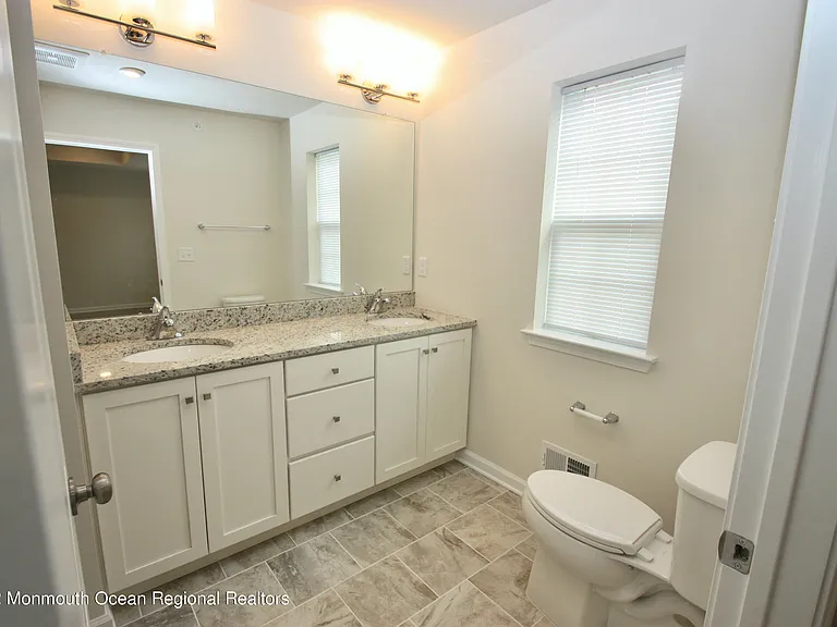 1206 Arose Ln — Photo 17