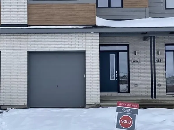 487 Cope Dr, Ottawa, ON K2S 3B4