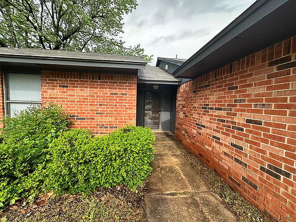 2nd image of 3628 Peregrine Dr