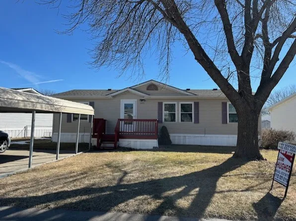 3105 S 21st St, Council Bluffs, IA 51501