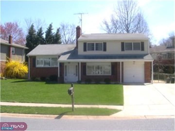 1st image of 4 Duvall Ct