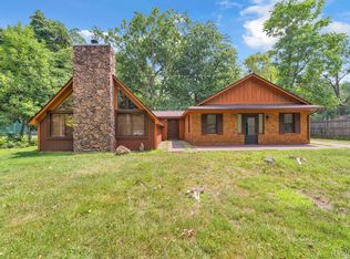 15830 Harrison St, Livonia, MI 48154