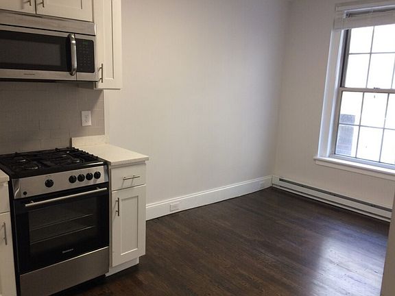 2nd image of 52 Clearway St APT 8