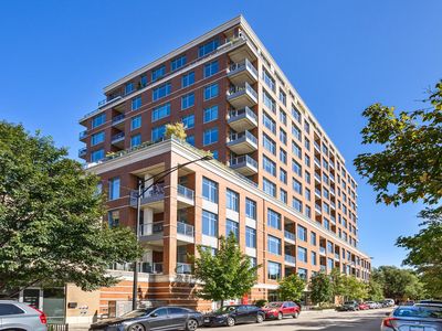 540 W Webster Ave APT 611, Chicago, IL, 60614
