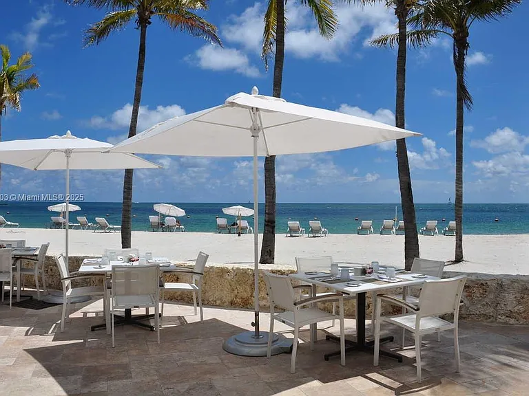 19253 Fisher Island Dr #19253 — Photo 50
