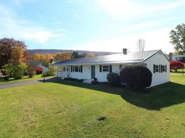 116 Herman St, Pleasant Gap, PA 16823