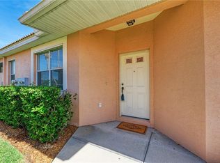 9043 Vista Verde Dr, Palmetto, FL 34221