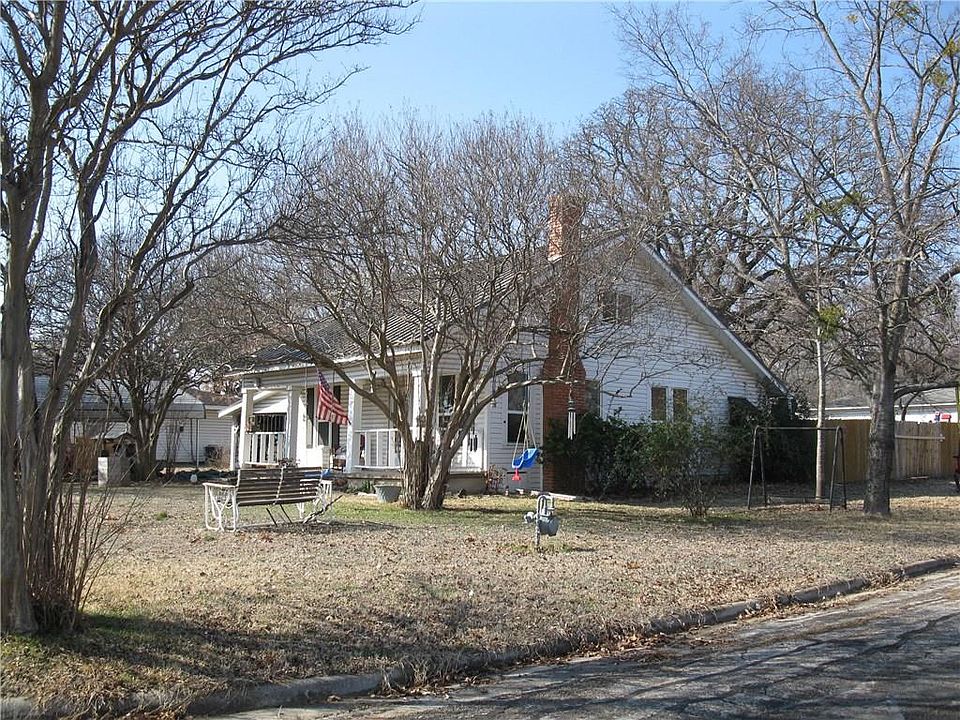 1st image of 130 E Drane Ave