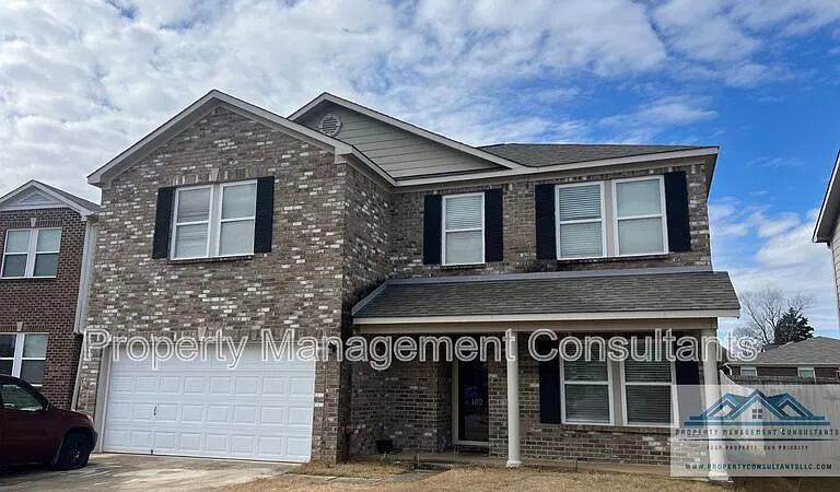 182 Forestbrook Dr — Photo 1