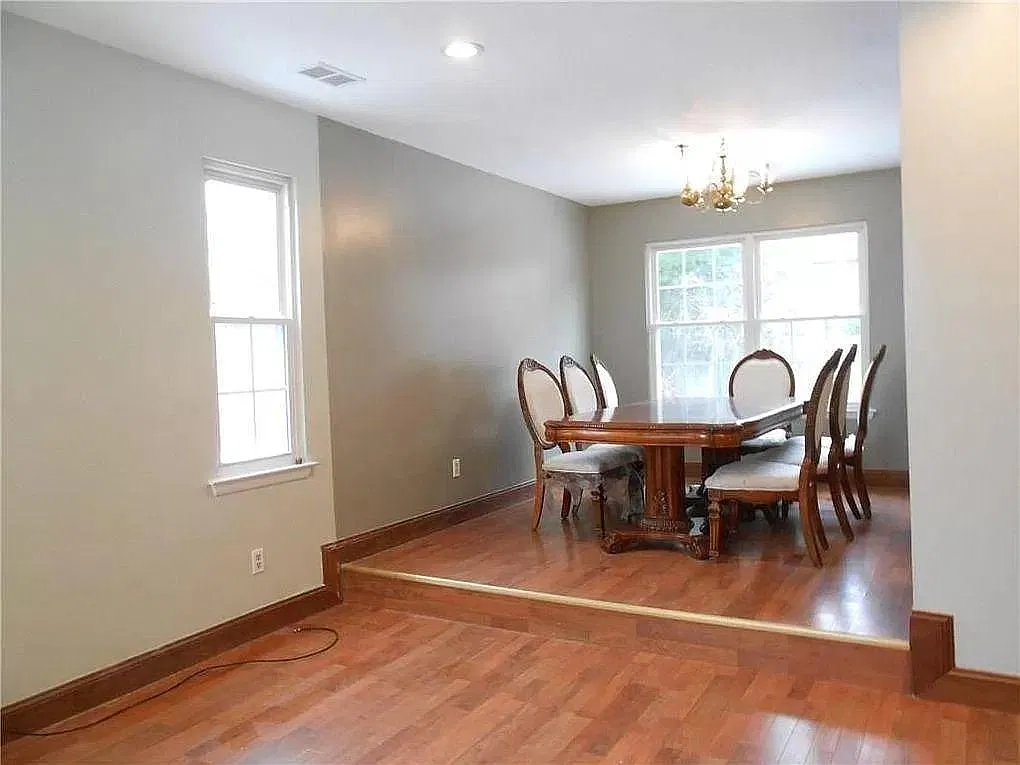 11 Karnell Ct — Photo 3