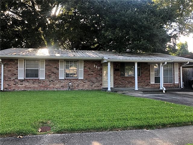 1st image of 257 W Tish Dr