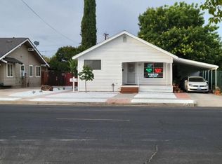 340 N K St, Dinuba, CA 93618