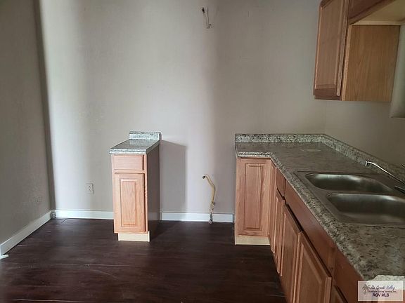 5th image of 3304 Elsa Ave