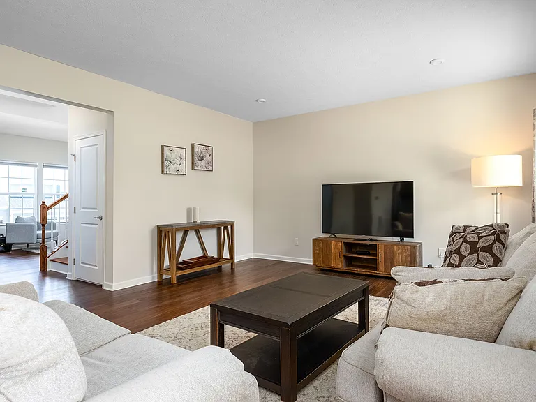 111 Pinevalley Dr — Photo 11