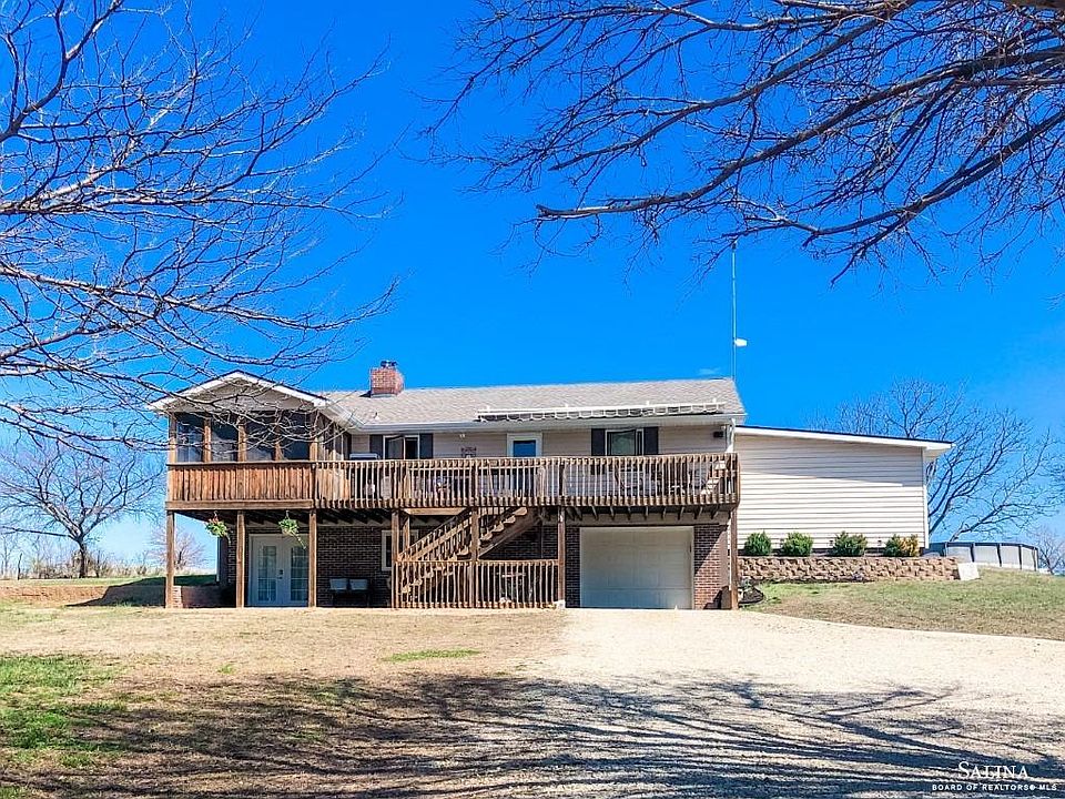 1st image of 233 N Bowen Dr