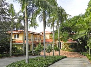 23 W High Point Rd, Sewalls Pt, FL 34996