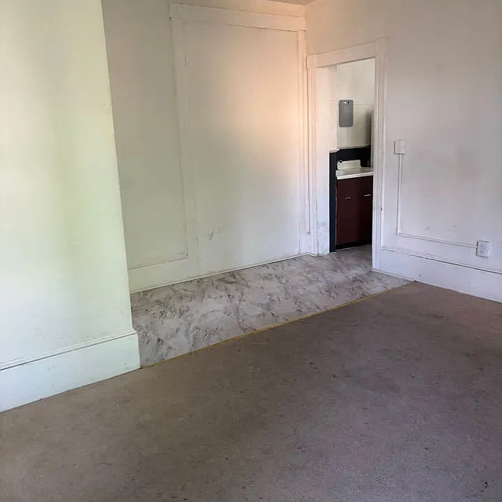 172 Fairfield Ave #A