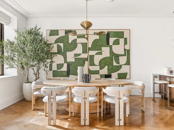 235 West 75th Street image 3 of 12