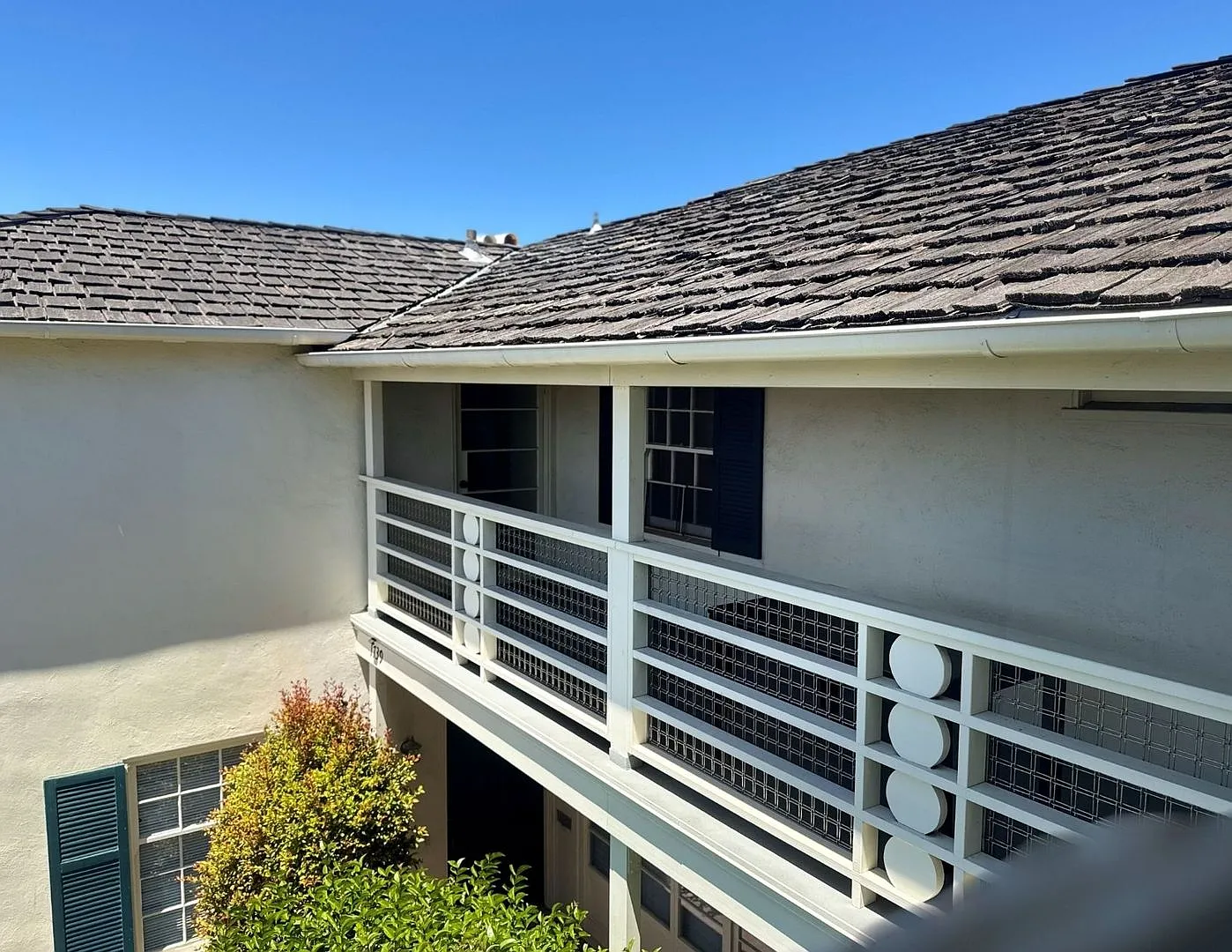 North Berkeley 3BR | 1,445 SF of Character & Space | Steps to UC Berkeley — Photo 4