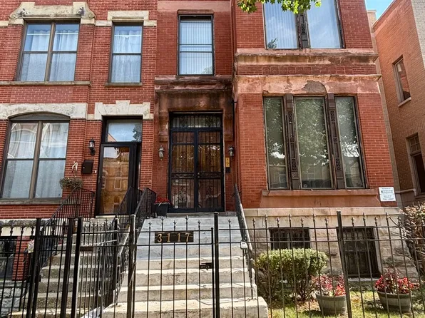 (undisclosed Address), Chicago, IL 60616