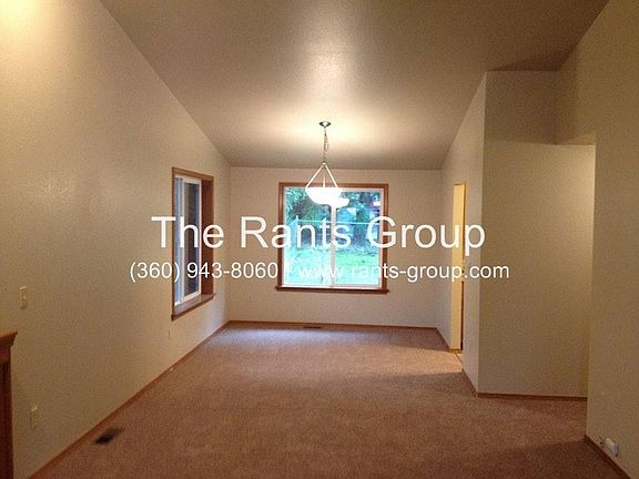 3rd image of 4934 Delores Dr NE