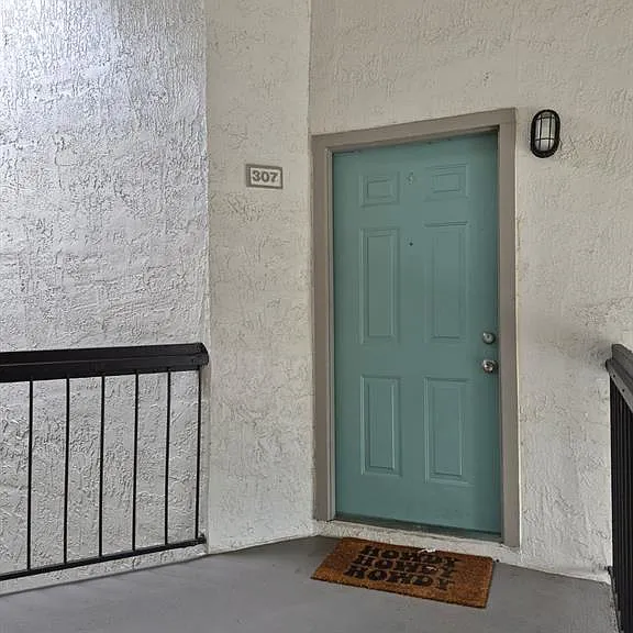 2031 Cascades Blvd #307 — Photo 3