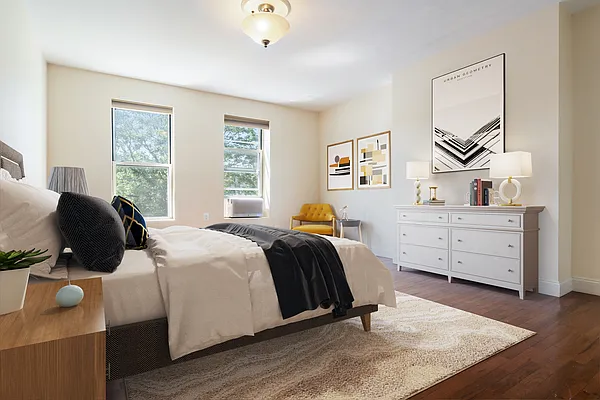 Sold by Compass | media 7