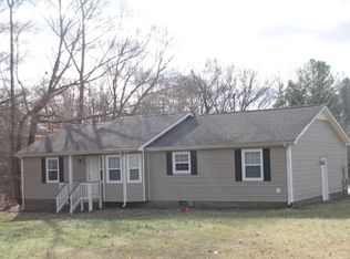 101 Keri Dr, Pleasant View, TN 37146