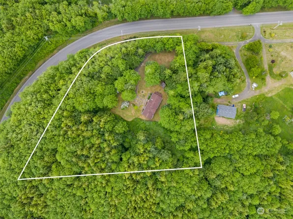 21 E Bering Lane, Aberdeen, WA 98520