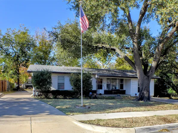 410 Pilant St, Arlington, TX 76010