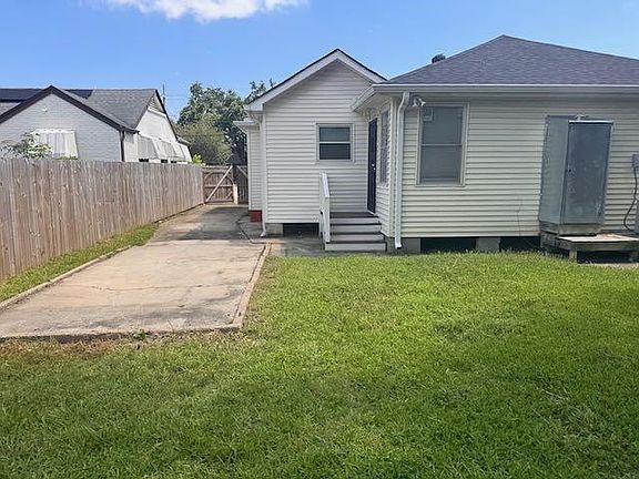 2nd image of 3278 Desaix Blvd