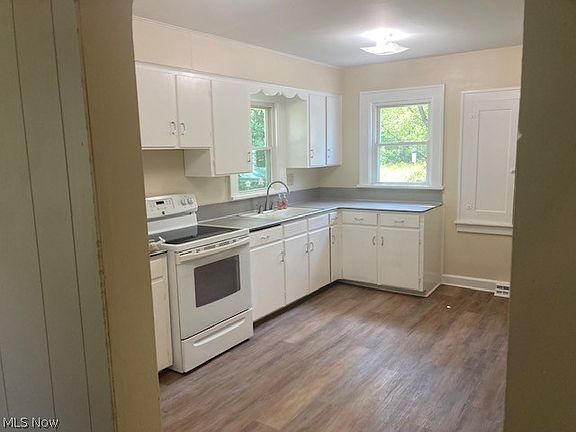 2nd image of 4977 Damon Ave
