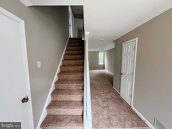 3 bed, 2.5 bath, 1416 sqft, $2,600 — Photo 3