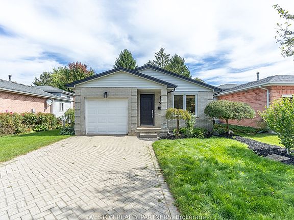 3rd image of 54 Brandy Lane Rd
